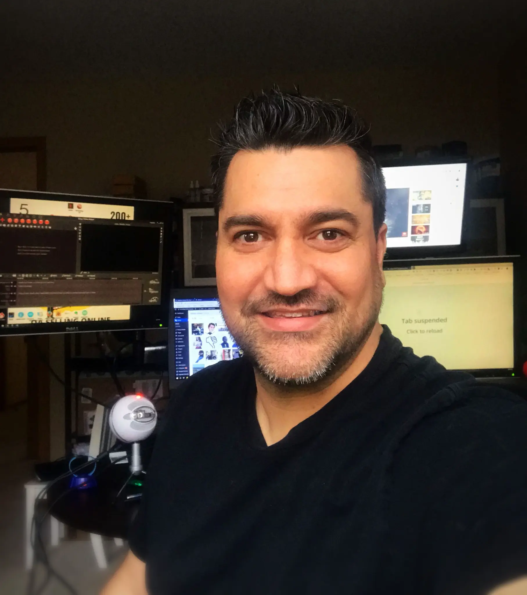 Quin Amorim - Fundador da Prolific Zone Portugal, especialista português-canadiano em Amazon FBA